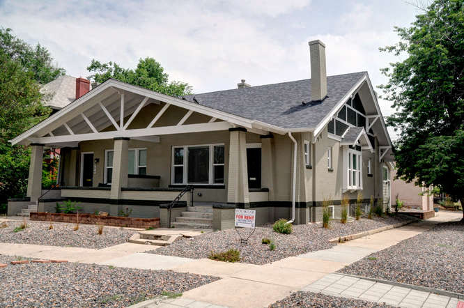 Floor plan for 4 beds, 3 baths, 2000 sqft